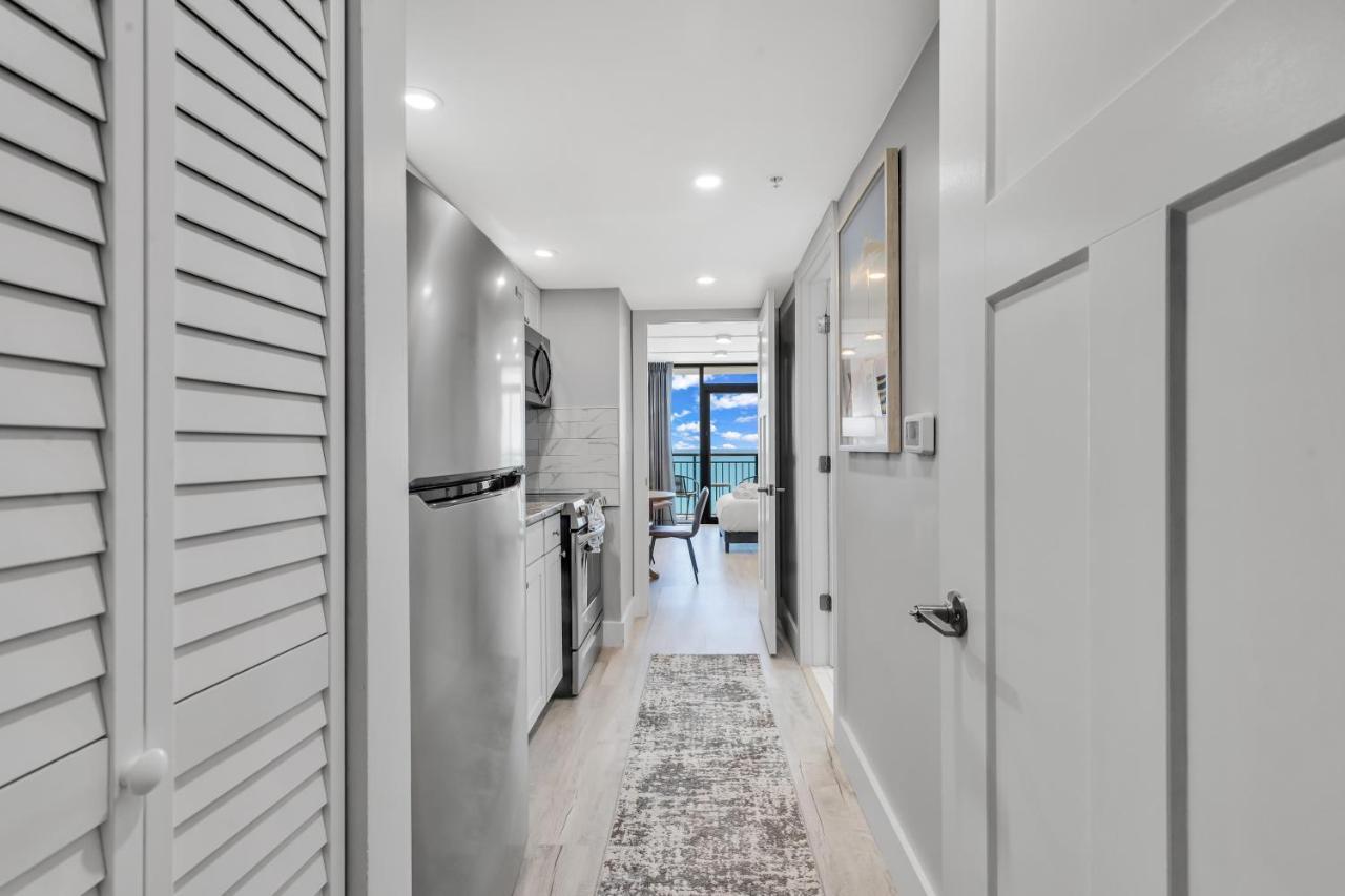 Breakers Tower 1Br Oceanfront Condo 默特尔比奇 外观 照片