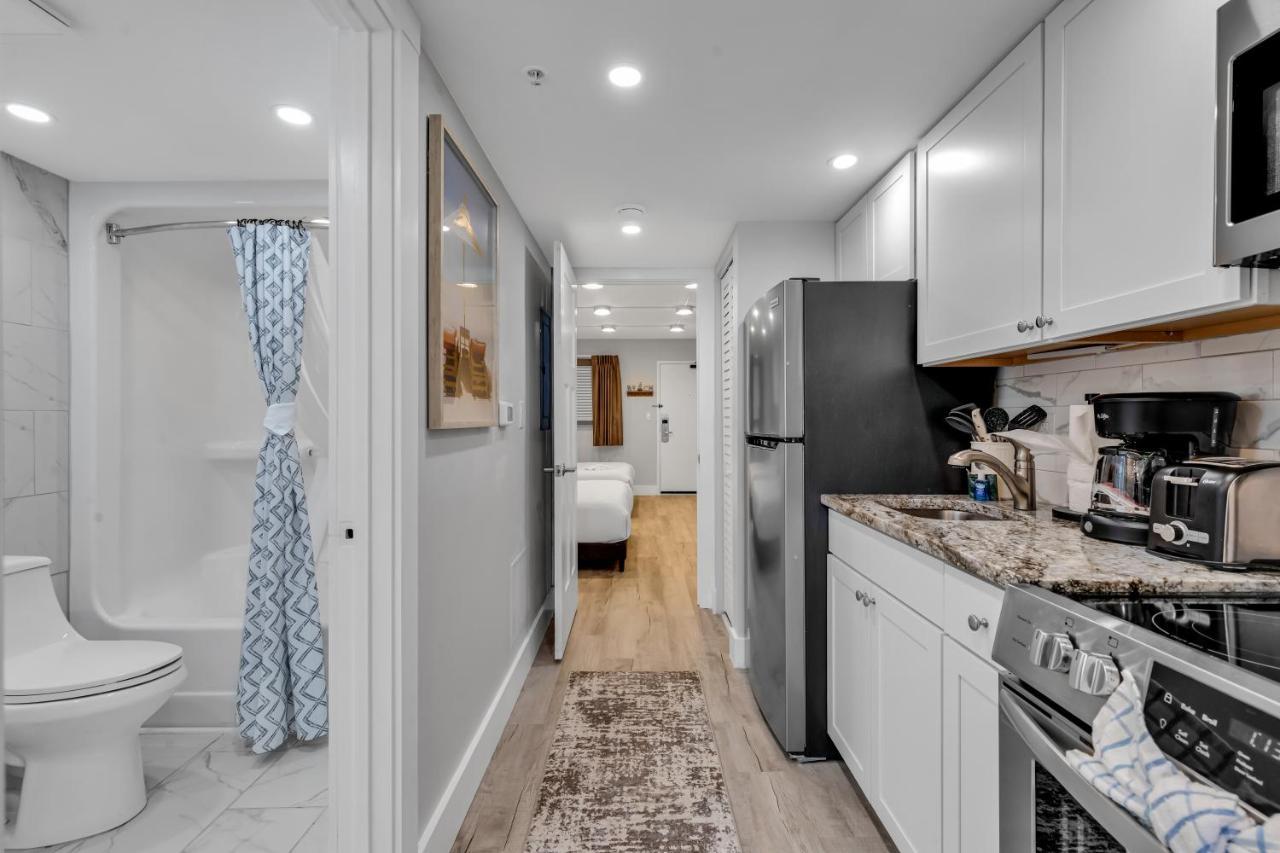 Breakers Tower 1Br Oceanfront Condo 默特尔比奇 外观 照片